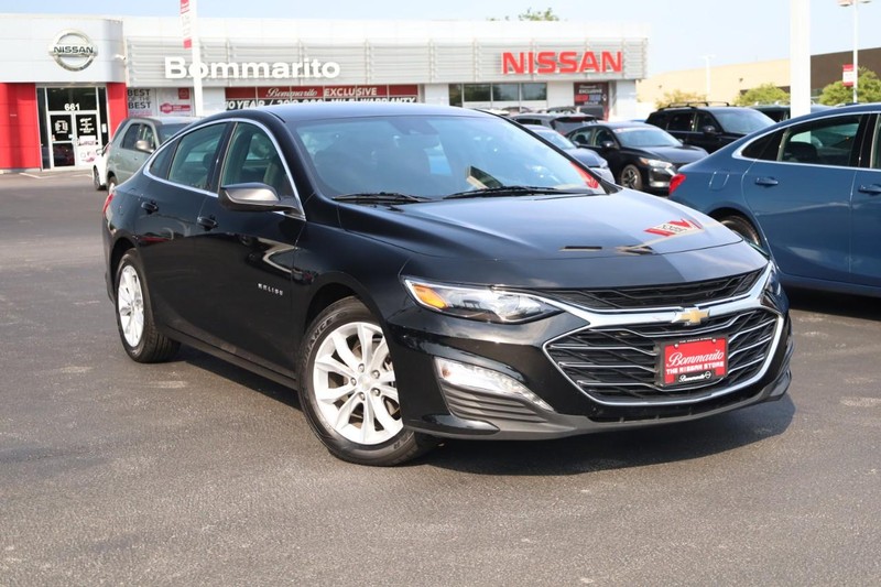 Chevrolet Malibu Vehicle Image 02