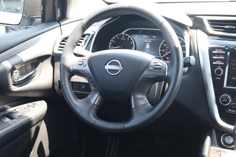 Nissan Murano Vehicle Image 23