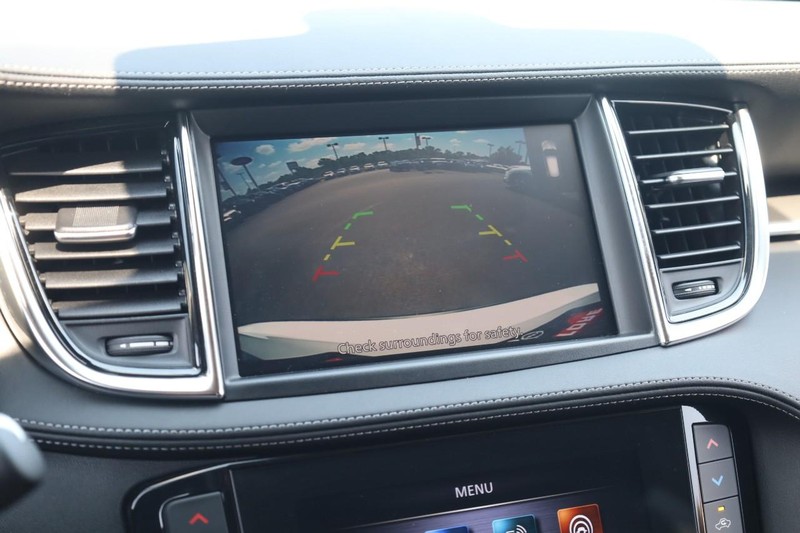 INFINITI QX50 Vehicle Image 14