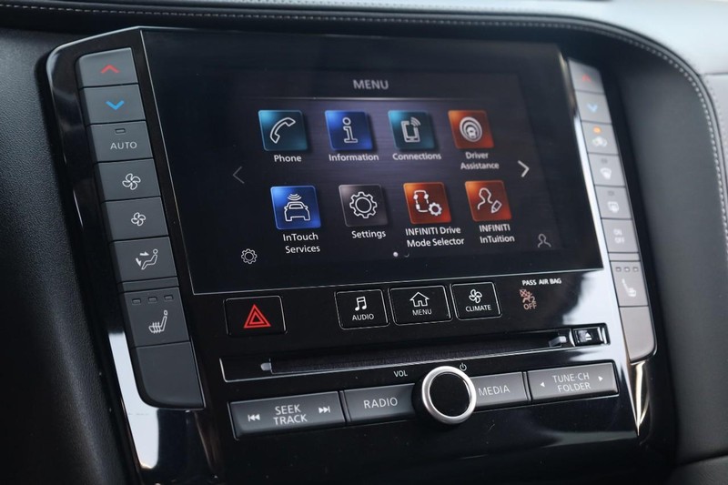 INFINITI QX50 Vehicle Image 15
