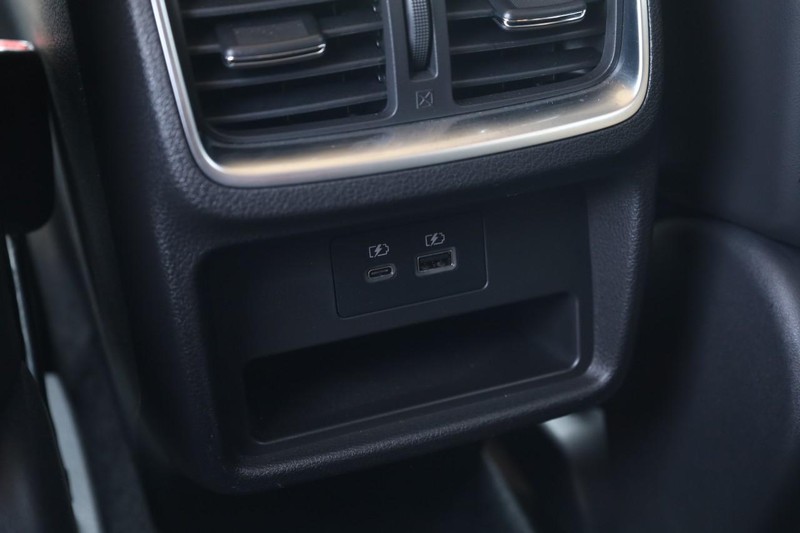INFINITI QX50 Vehicle Image 22