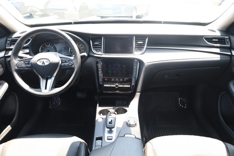 INFINITI QX50 Vehicle Image 23