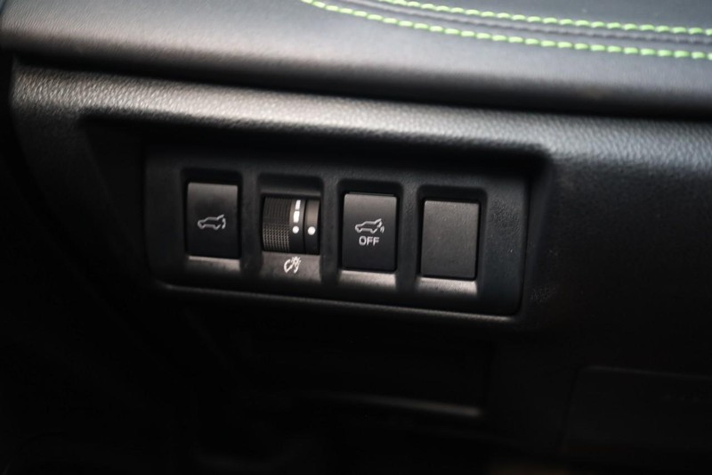 Subaru Outback Vehicle Image 18