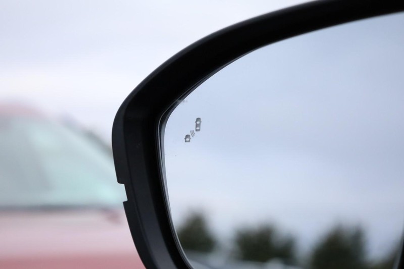 Nissan Pathfinder Vehicle Image 20