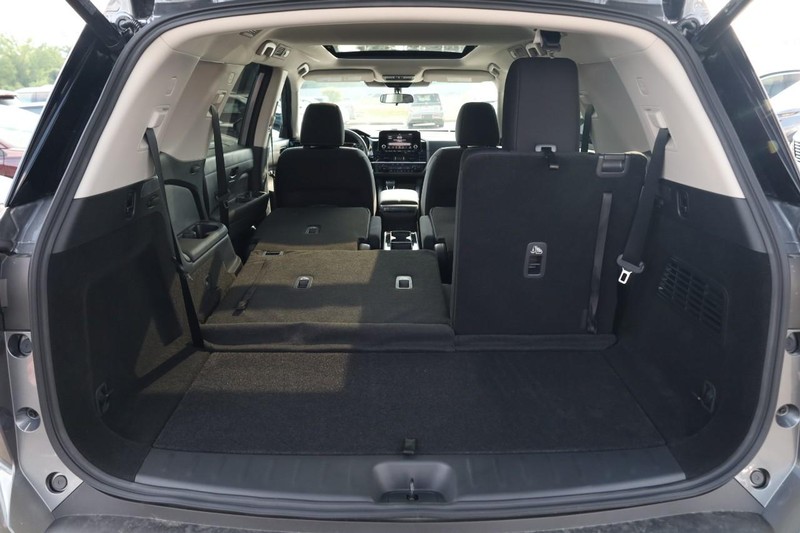 Nissan Pathfinder Vehicle Image 08
