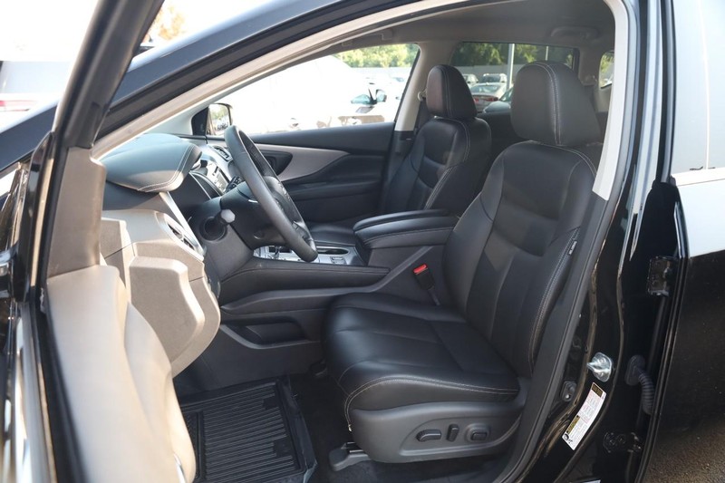 Nissan Murano Vehicle Image 08