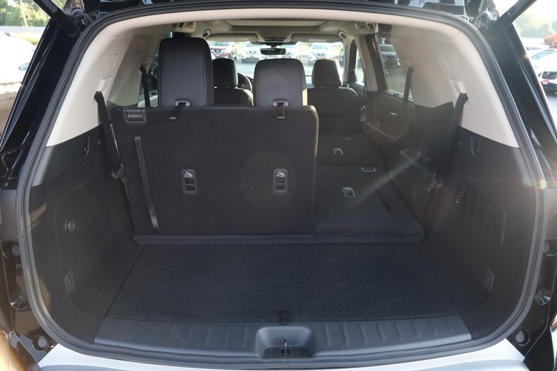 Nissan Pathfinder Vehicle Image 08
