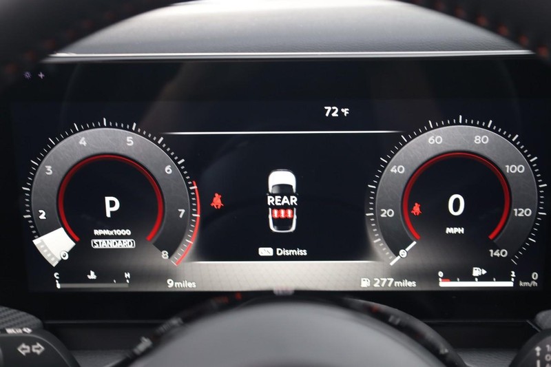 Nissan Kicks Vehicle Image 12