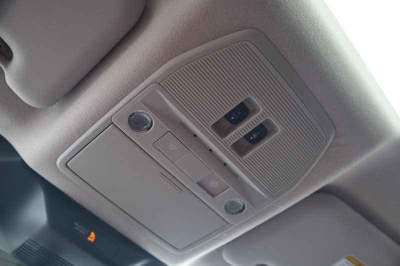Nissan Kicks Vehicle Image 19