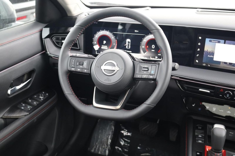 Nissan Kicks Vehicle Image 26