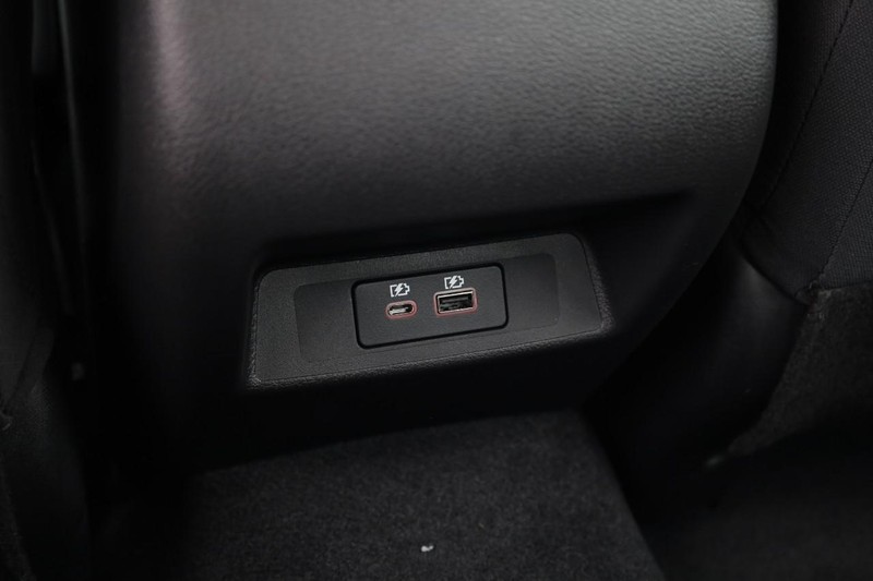 Nissan Altima Vehicle Image 22