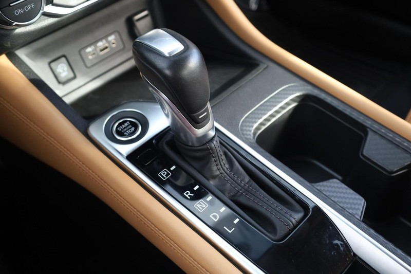 Nissan Sentra Vehicle Image 16