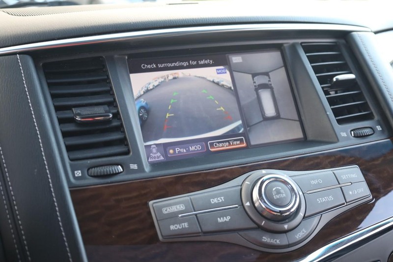 Nissan Armada Vehicle Image 15