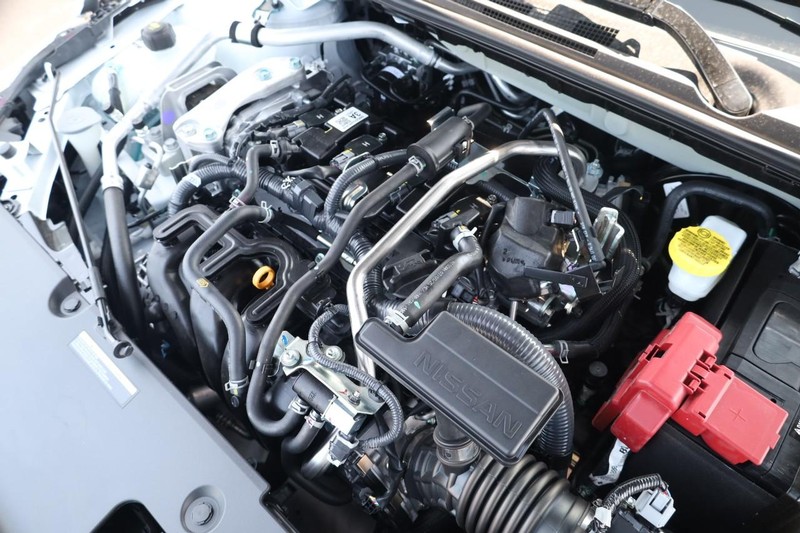 Nissan Sentra Vehicle Image 24
