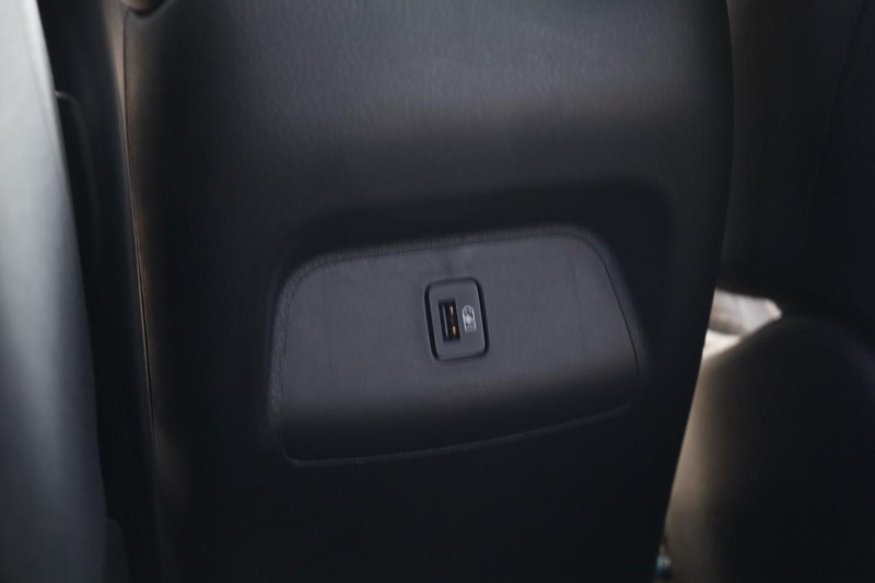 Nissan Sentra Vehicle Image 20