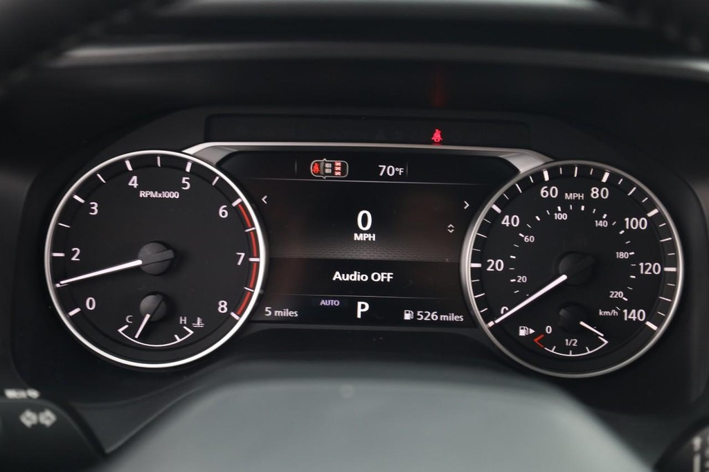 Nissan Rogue Vehicle Image 10