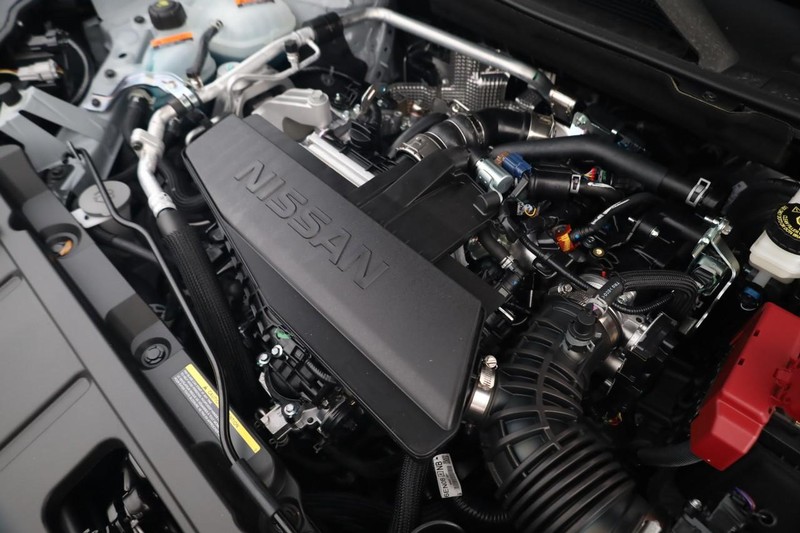 Nissan Rogue Vehicle Image 25