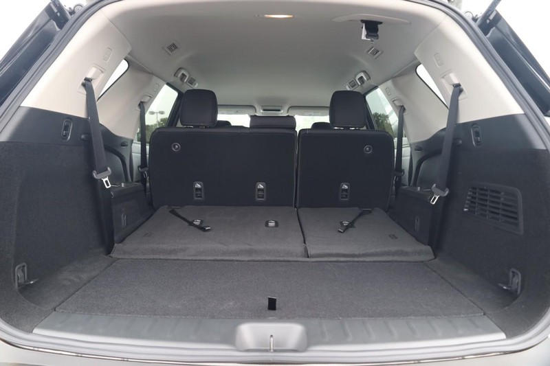 Nissan Pathfinder Vehicle Image 07