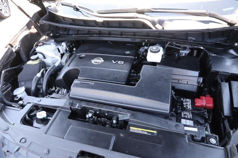 Nissan Murano Vehicle Image 26