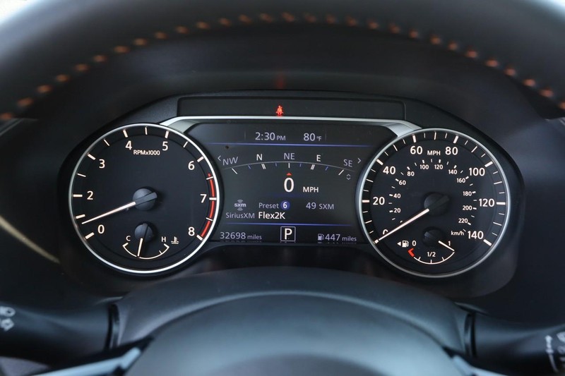 Nissan Altima Vehicle Image 14