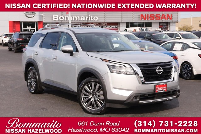 2024 Nissan Pathfinder SL at Frazier Automotive in Hazelwood MO