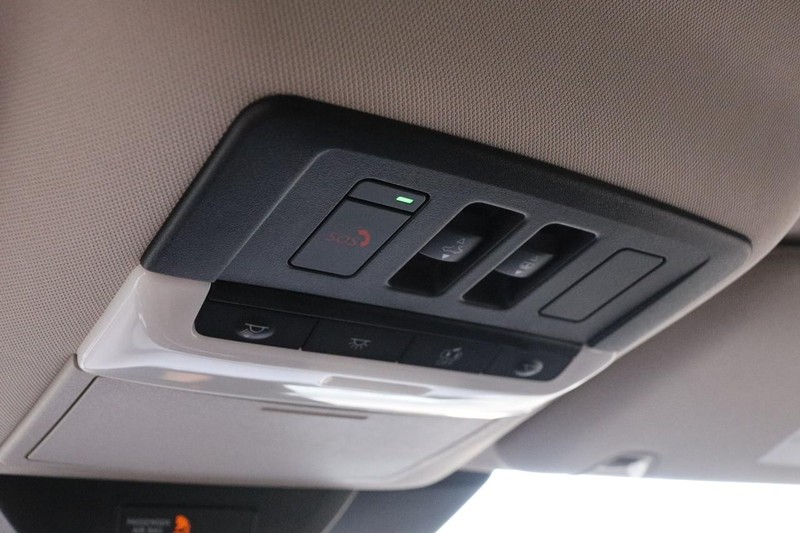 Nissan Pathfinder Vehicle Image 23