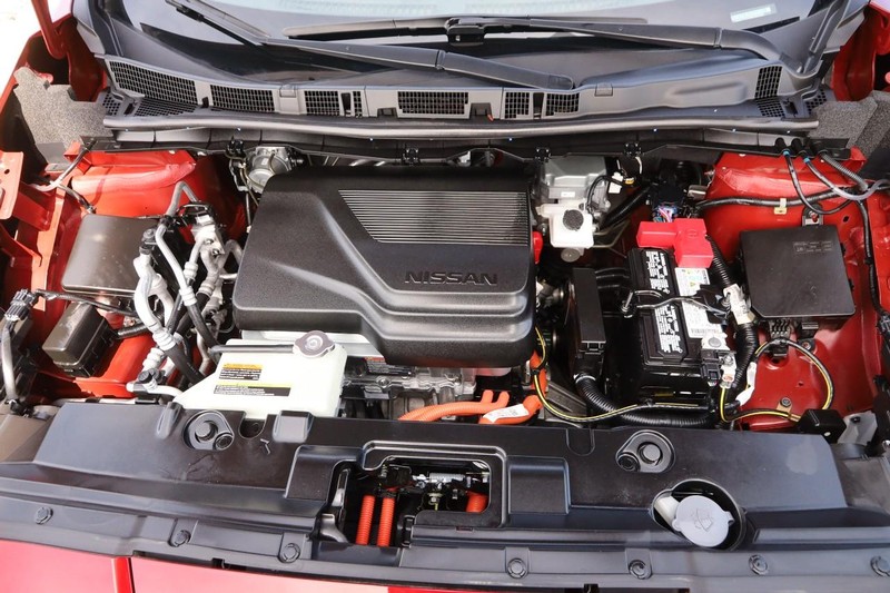 Nissan LEAF Vehicle Image 27