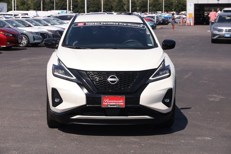 Nissan Murano Vehicle Image 04
