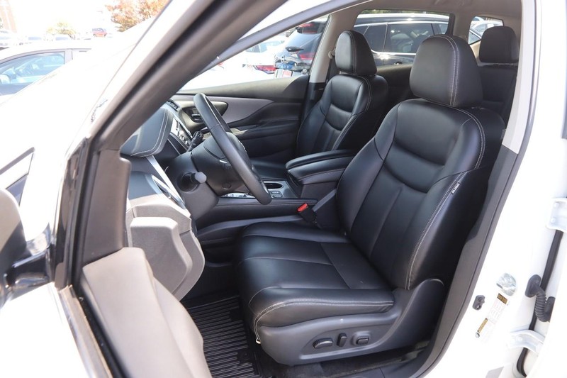Nissan Murano Vehicle Image 08