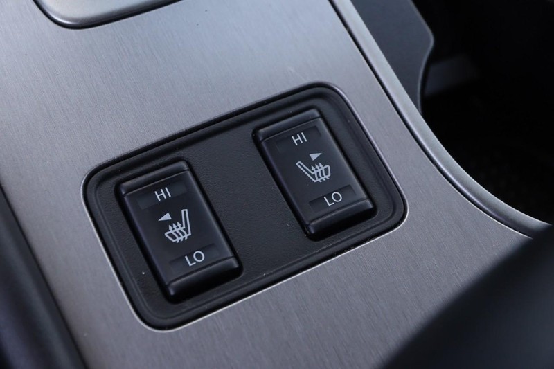 Nissan Murano Vehicle Image 18