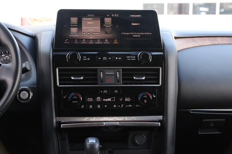 Nissan Armada Vehicle Image 28