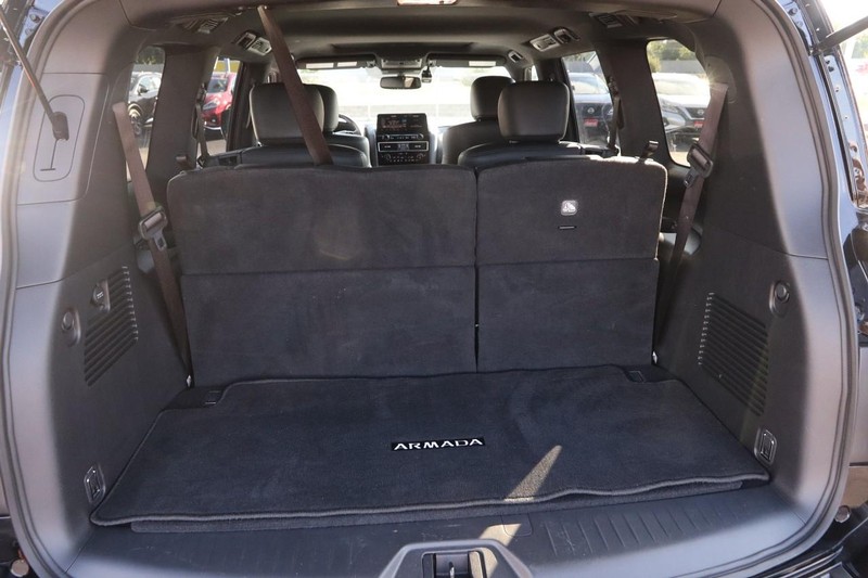 Nissan Armada Vehicle Image 07