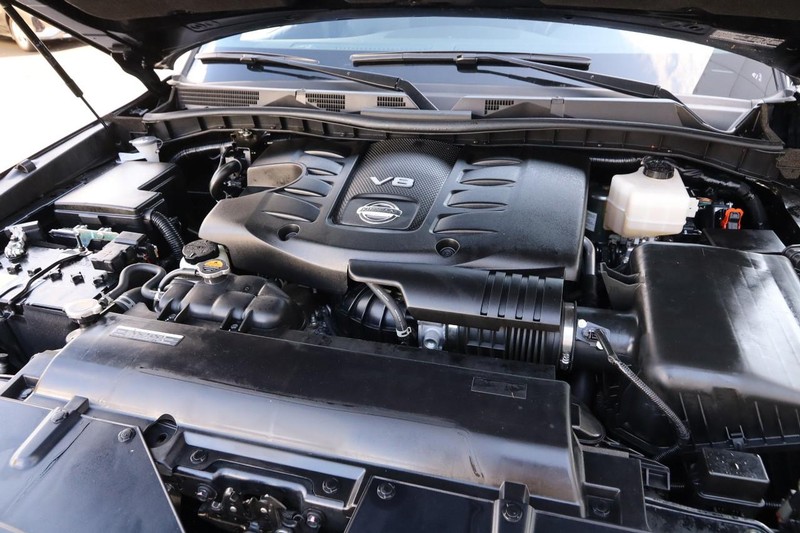 Nissan Armada Vehicle Image 31