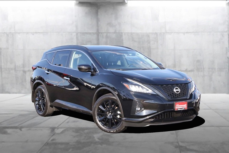 Nissan Murano Vehicle Image 02