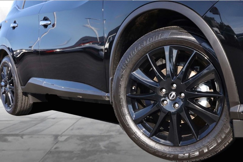 Nissan Murano Vehicle Image 03