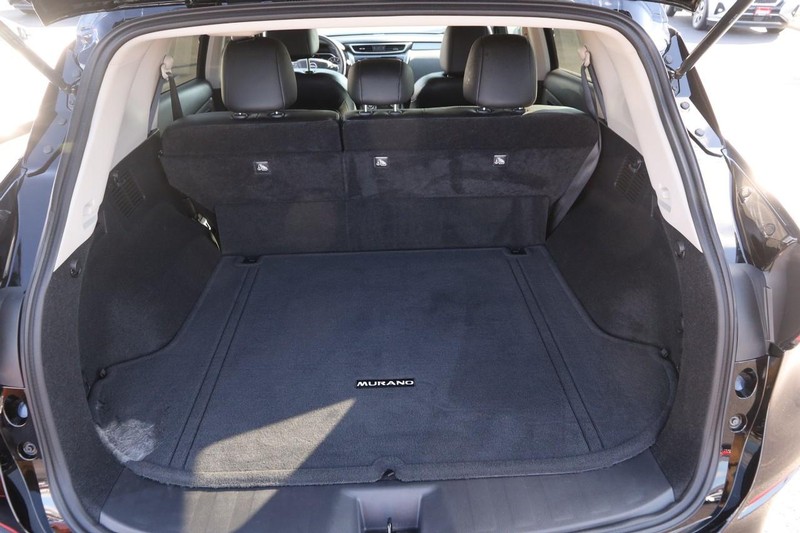 Nissan Murano Vehicle Image 07