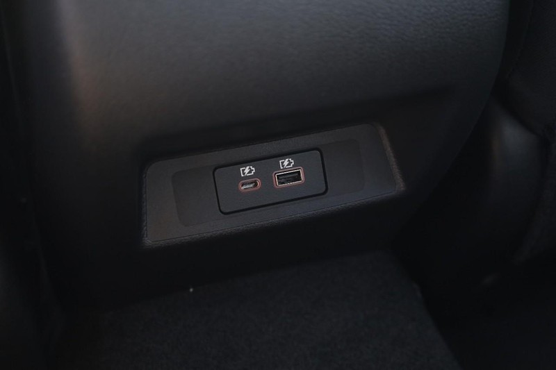 Nissan Altima Vehicle Image 21