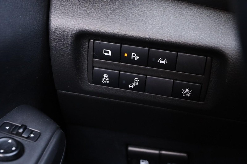 Nissan Kicks Vehicle Image 17