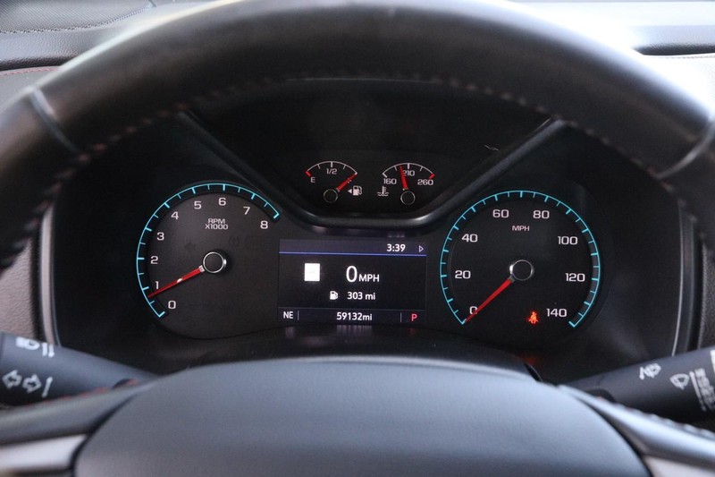 GMC Canyon Vehicle Image 12