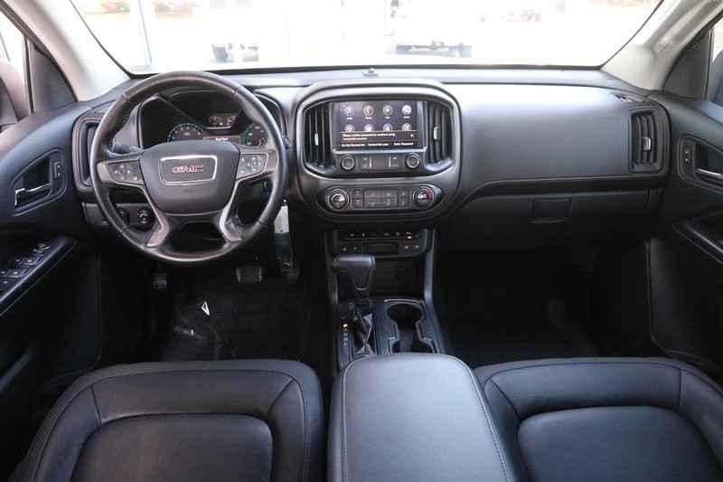 GMC Canyon Vehicle Image 19