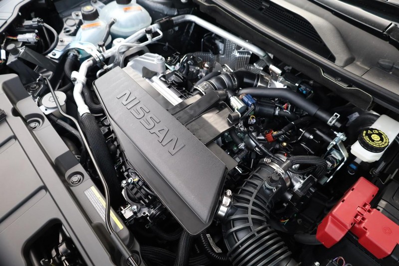 Nissan Rogue Vehicle Image 27
