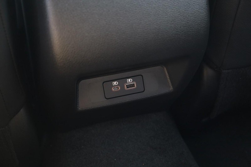 Nissan Altima Vehicle Image 22