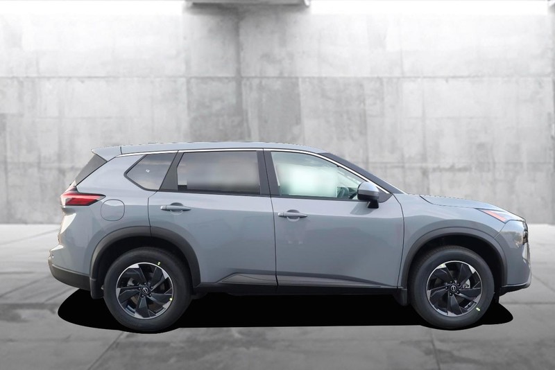 Nissan Rogue Vehicle Image 05