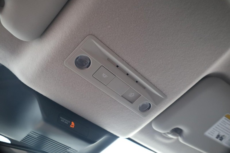 Nissan Kicks Vehicle Image 17