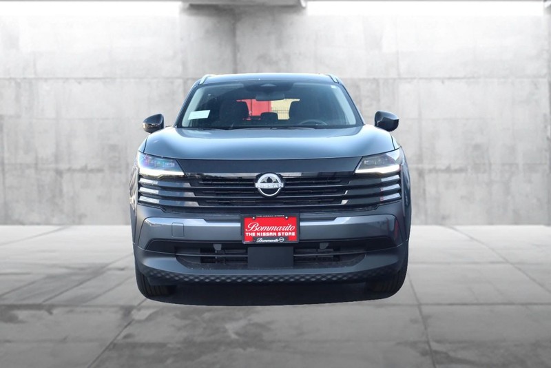 Nissan Kicks Vehicle Image 04