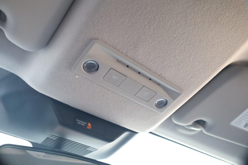 Nissan Kicks Vehicle Image 17