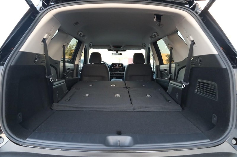 Nissan Pathfinder Vehicle Image 07