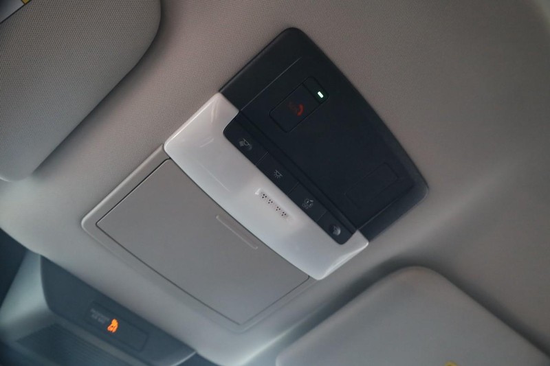 Nissan Pathfinder Vehicle Image 18