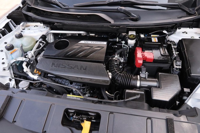 Nissan Rogue Vehicle Image 28