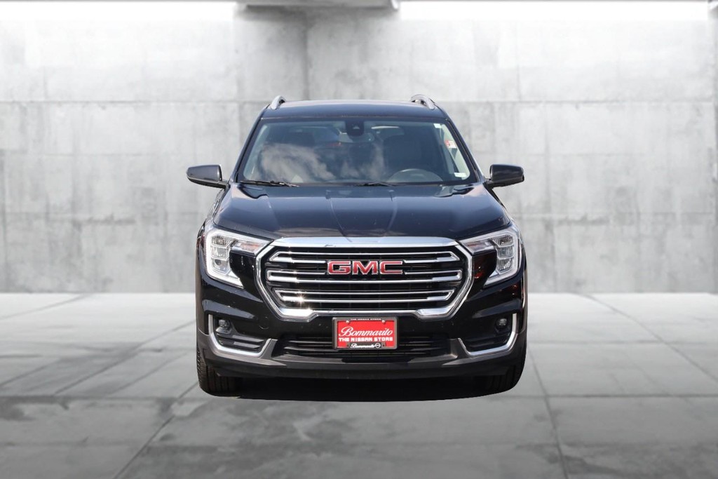 GMC Terrain Vehicle Image 04